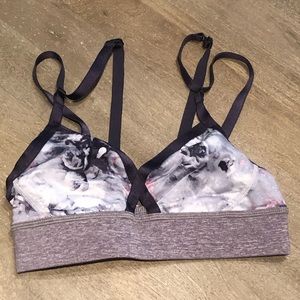 LuluLemon Sports Bra (Size 2)